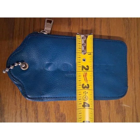 COACH Hangtag Multifunction Case in Leather - Picture 5 of 5